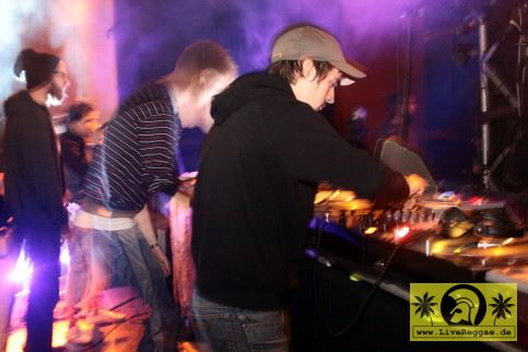 Firehouse Soundsystem (DK) Downbeat Da Ruler - Kassablanca, Jena 24. Oktober 2009 (14).JPG